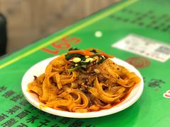 岐山擀面皮-令氏家外家周秦食府(高新店)