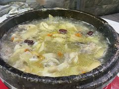 -墨脱石锅椰子鸡•海鲜糟粕醋(榆亚路店)