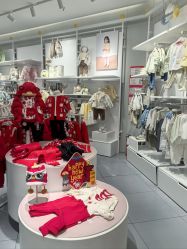 -巴拉巴拉(首创奥特莱斯店)