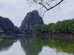 -星湖旅游景区七星岩