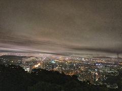 -草山夜未眠景观餐厅