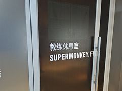-胶囊画廊