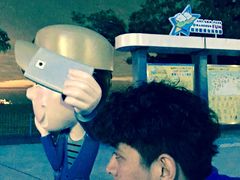 -香港回归祖国纪念碑