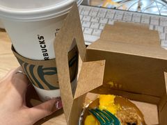 -星巴克臻选(成都宽窄巷子店)