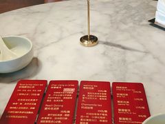 -蝴蝶里·粤菜·点心(龙湖天街&滨江店)