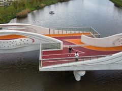 -滴水湖