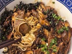 -沪西老弄堂面馆(定西路店)