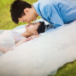 点击看大图 -挪娅婚纱摄影皇家会所