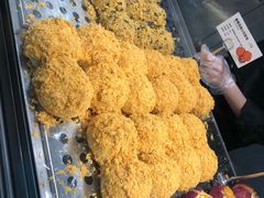蟹黄酥松贝贝软包-LELECHA乐乐茶(美罗城店)