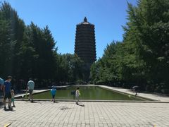 -玲珑塔公园