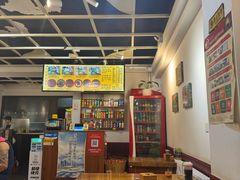 -丽虹云南过桥米线(兴工街店)