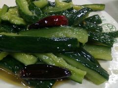 酸辣黄瓜条-清真永恒华威肉饼(潘家园店)