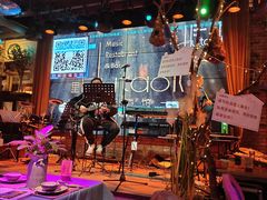 -胡桐里音乐酒馆(孝南店)