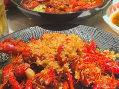 去头抽筋蒜香龙虾-红盔甲·小龙虾(天钥桥店)