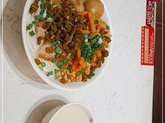 -桂姥姥·桂林卤粉·锅烧桂林米粉(莲塘店)