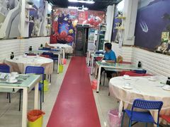 -小辣妹川味海鲜加工店(第一市场椰风巷店)