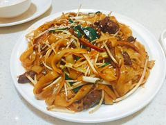 -潮庭港式茶餐厅·熊仔奶茶(同济广场店)