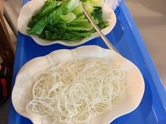 米粉-食爺炭炉鸡煲·烧烤