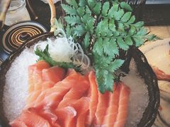 三文鱼刺身-仙桐吉宴铁板烧·精致料理