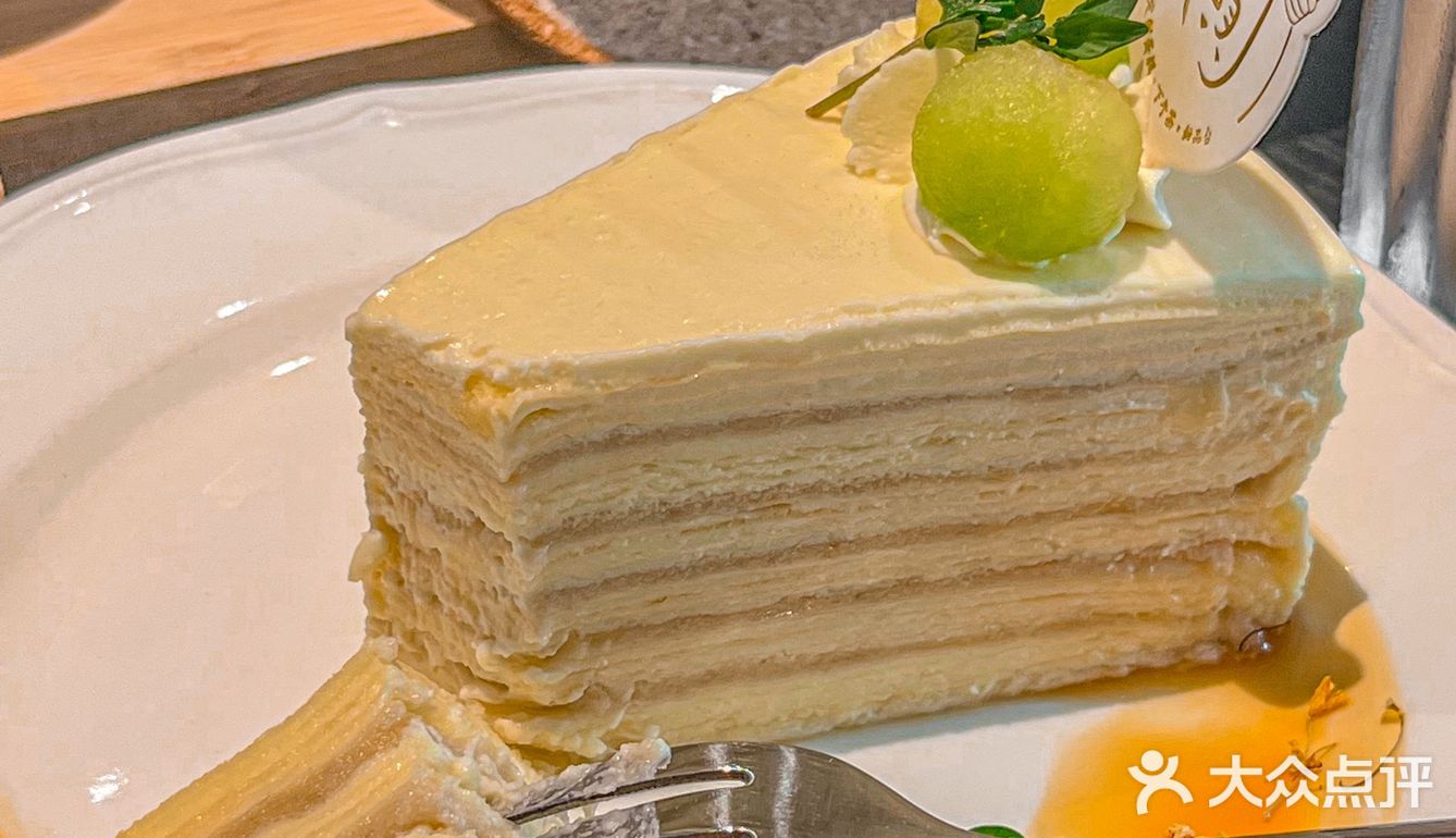 广州探店｜为了这口哈密瓜🍈榴莲千层🍰我愿意每周跑科学城‼️