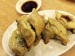 -小姜锅贴(凤凰街店)
