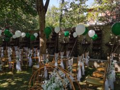 -花轿喜屋婚礼策划