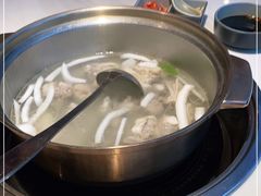 -喃喃椰·糟粕醋·椰子鸡火锅(七堡花园店)
