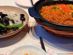 -阿瓦山寨·湘菜现炒·剁椒鱼头王(咸阳总店)