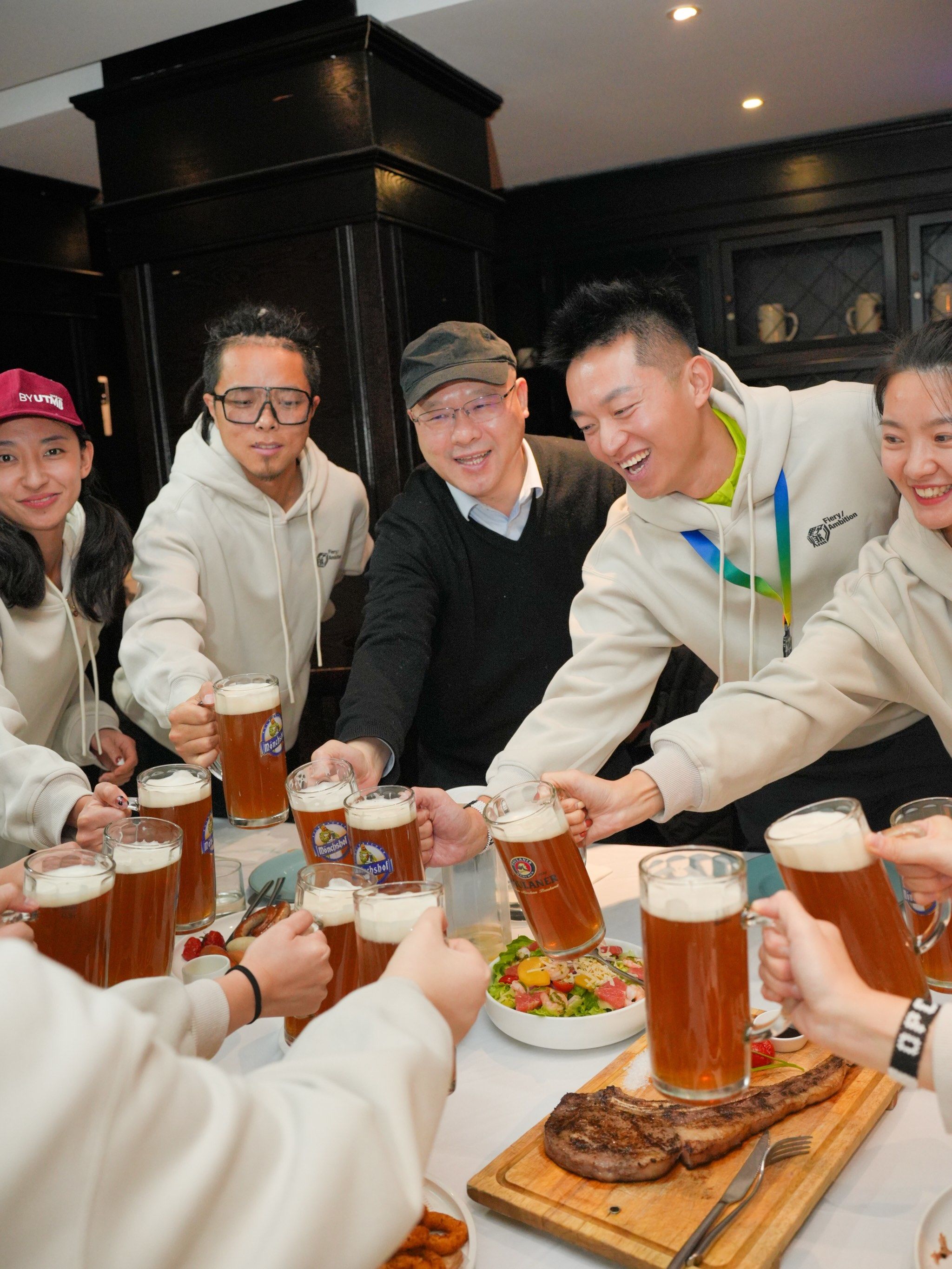 年会,朋友聚会,正宗德式