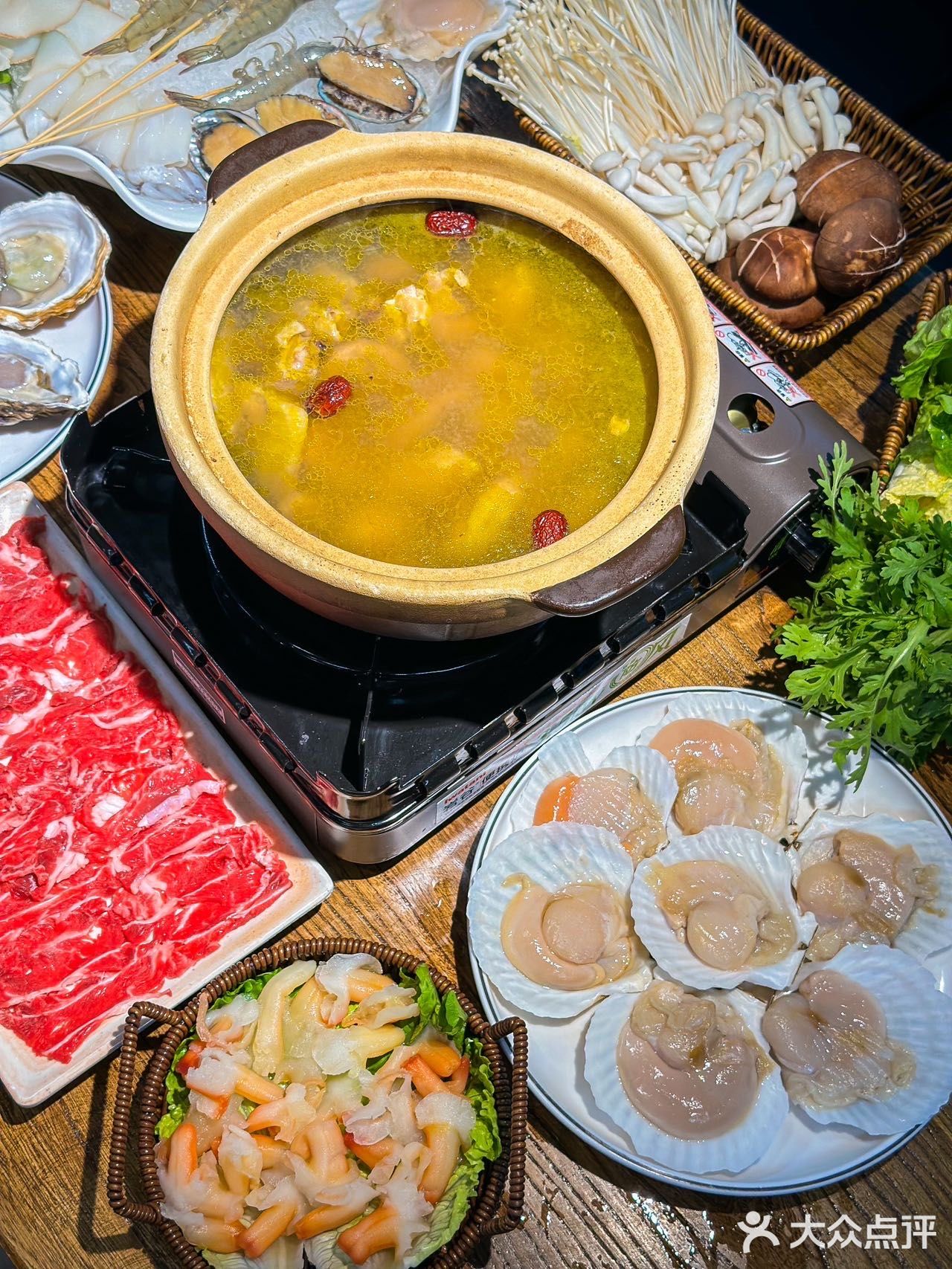 在上海❗冬天一定要吃一次的"醉鸡煲"！