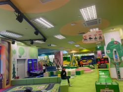 -莫莉幻想儿童乐园(武汉金银潭永旺店)