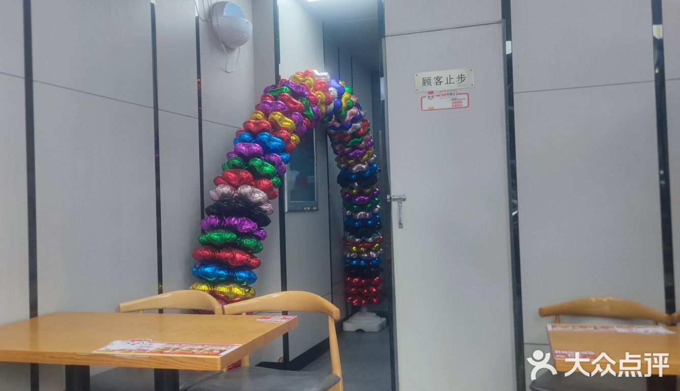 忙里偷闲的快餐时光