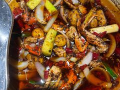 -休记光头香辣蟹干锅店(衣冠庙店)