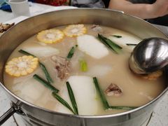 澳门胡椒猪骨煲-肥仔文澳门猪骨煲(南京西路店)