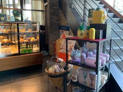 -星巴克(深圳新沙天虹店)