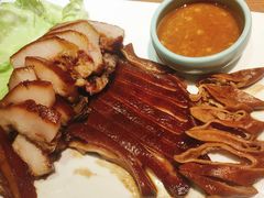 胶东烧肉拼盘-渔家灯火(明湖店)