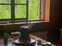 -果松木炭酸菜铜火锅·外婆参鸡汤