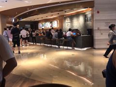 -星巴克(静安嘉里中心B2店)