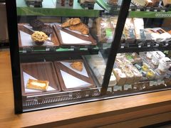 面包甜点陈列柜-星巴克臻选(华堂·新辰汇店)