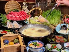 -捞王锅物料理(上海世茂广场店)