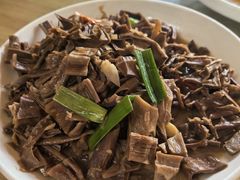 -芦茨金富饭庄·25年老字号·专做稻草鸡