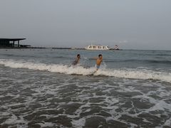 -海滨浴场