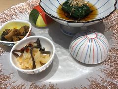 -秋荀日本料理(昆明同德广场店)