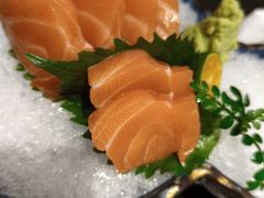 -山川小町·极番烧肉(新地假日广场店)