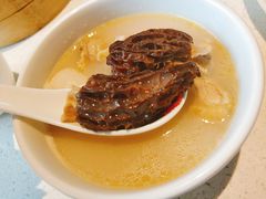 -煲王粤菜餐厅(中侨中心店)