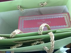 -ladurée(戴高乐机场T 2F店)