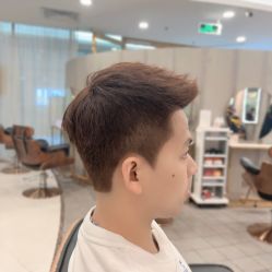-八佰伴8008星级形象店