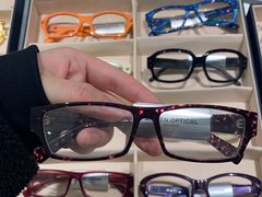 -目艮眼镜SHOWROOM(品牌集合店)