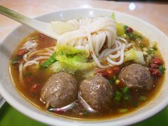 -卓雅桂林米粉