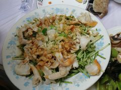 油泼鸟贝-宾朋海鲜特色美食餐厅·纯手工鲅鱼水饺(兴海路店)